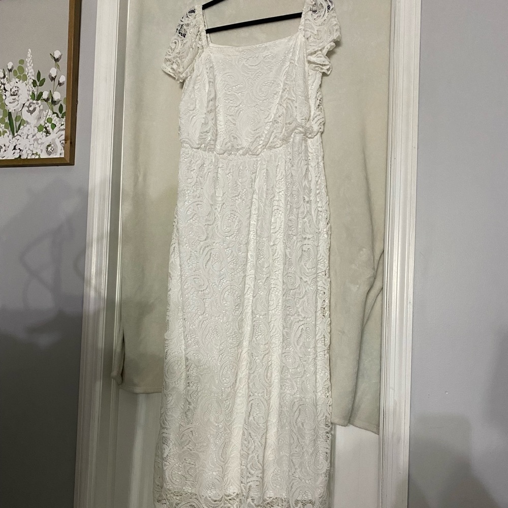 Off shoulder white lace maxi dress